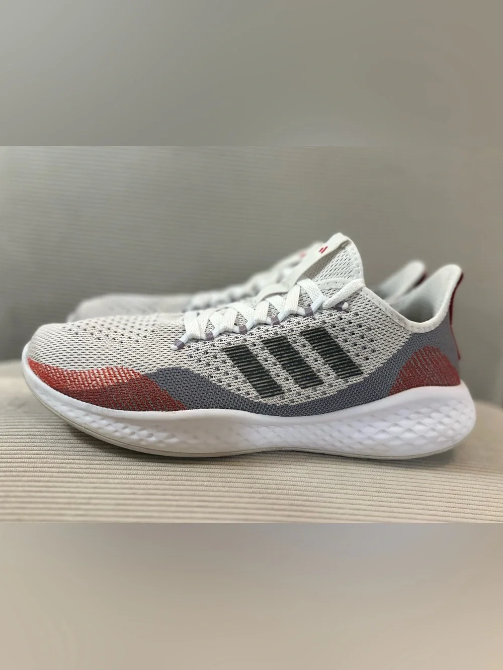 Adidas Men's Fluidflow 2.0 Running Shoes - White/Grey Six/Grey Three size 9.5